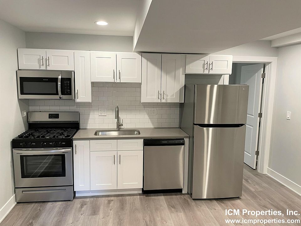 1st image of 356 W Dickens Ave #G1