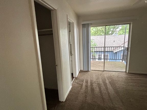 5th image of 322 S Waco St #13