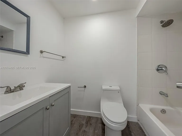 17570 Atlantic Blvd #210 — Photo 19