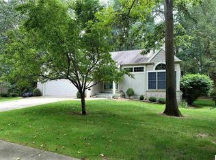 2140 Lake Wood Dr, Jackson, MI 49203