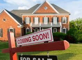 2321 W Puetz Rd, Oak Creek, WI 53154