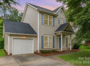 210 Devon Forest Dr, Mooresville, NC 28115