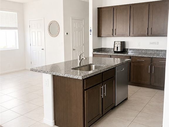 3rd image of 667 Tiarella Ln