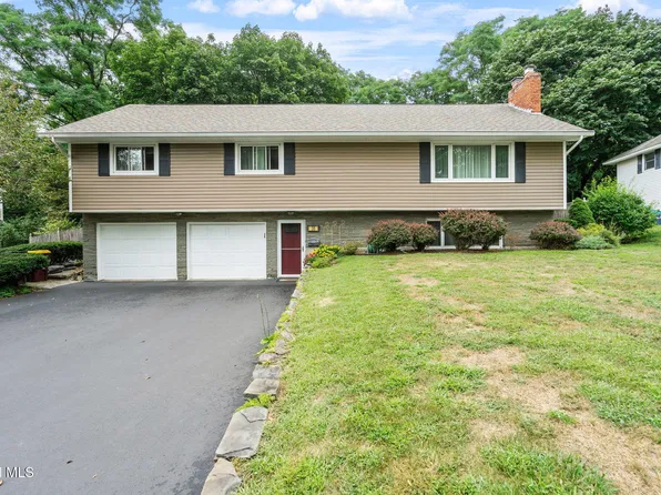 39 Northgate Drive, Albany, NY 12203