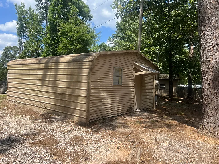 1064 Akers Rd — Photo 13