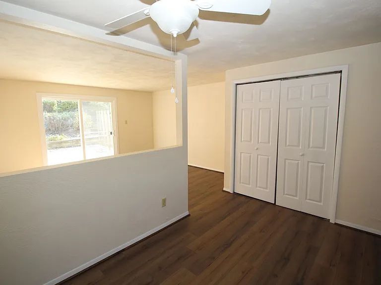 351 W Grape St — Photo 5