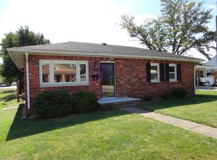 1226 W Warren St, Mitchell, IN 47446