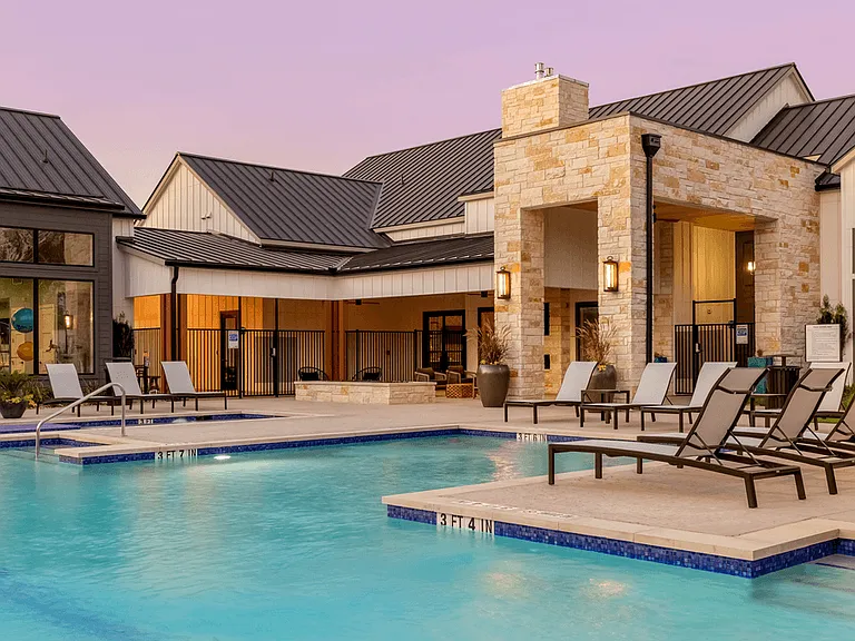 East Vue Ranch Apartments — Photo 9