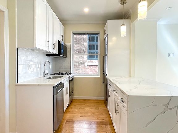 2nd image of 27 Commerce St APT 5C