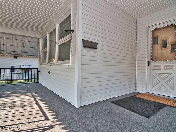 4th image of 1051 Euclid Ave #L-8-9