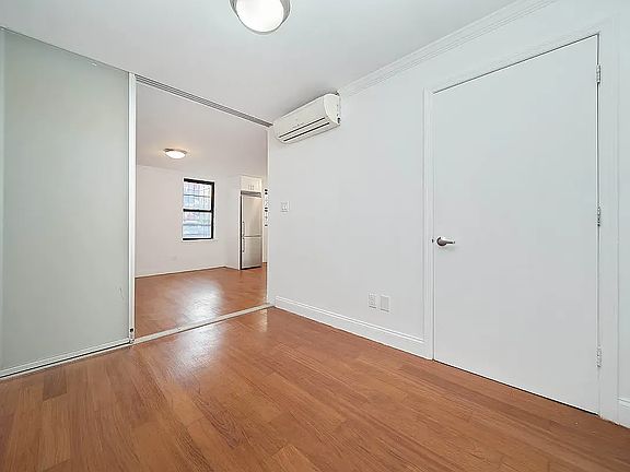 4th image of 193 Avenue A #1B
