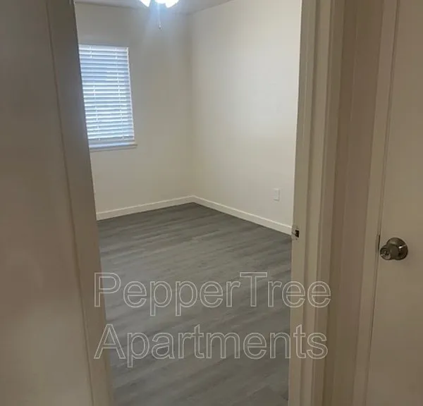 760 E Elm Ave #A — Photo 9