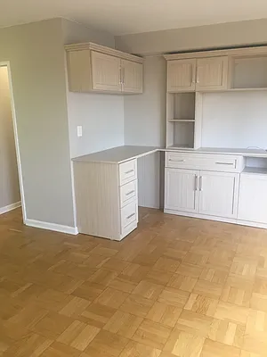 Rented by UES Management | media 21