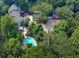 112 Brinker Rd, Barrington Hills, IL 60010