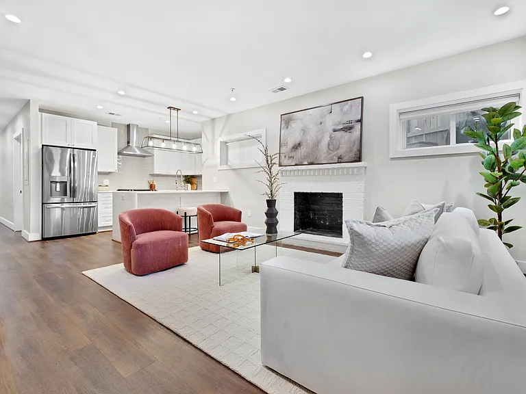 1419 Upshur St NW #1 — Photo 5