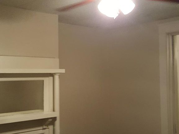 4th image of 784 Wells St #1