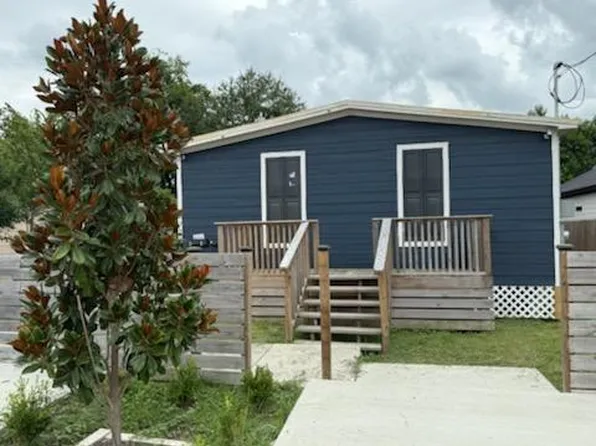 4346 Phlox St #B, Houston, TX 77051