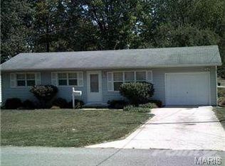 102 N Lyons St, Montgomery City, MO 63361