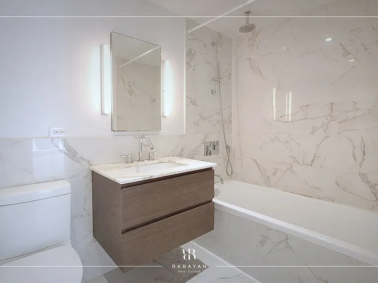325 Lex Ave #4D — Photo 4