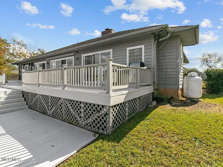 867 Castleberry Ct — Photo 42