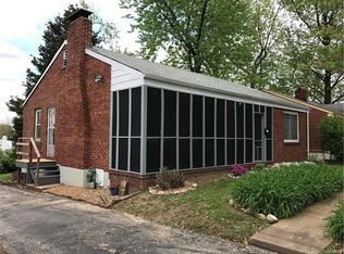 953 Fontaine Pl, Saint Louis, MO 63137