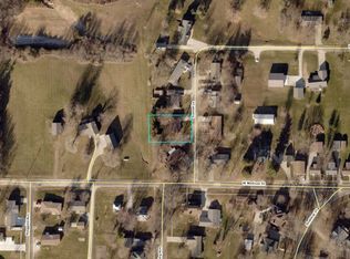 103 Sunset Ln, Mount Ayr, IA 50854