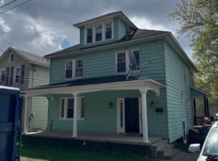 319 W Newport St, Glen Lyon, PA 18617