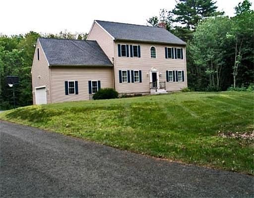 Almost New 4-Bedroom Colonial