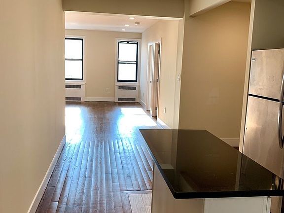 3rd image of 4746 40th St APT 2H