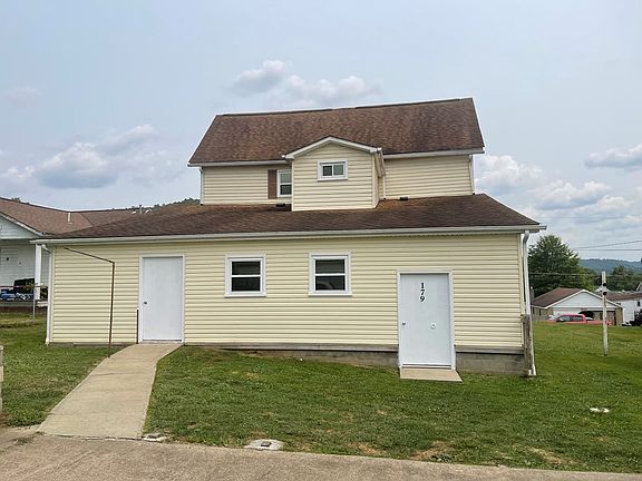2nd image of 71 Oak Avenue