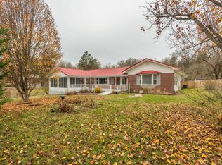 1310 Oak Ridge Hwy, Clinton, TN 37716