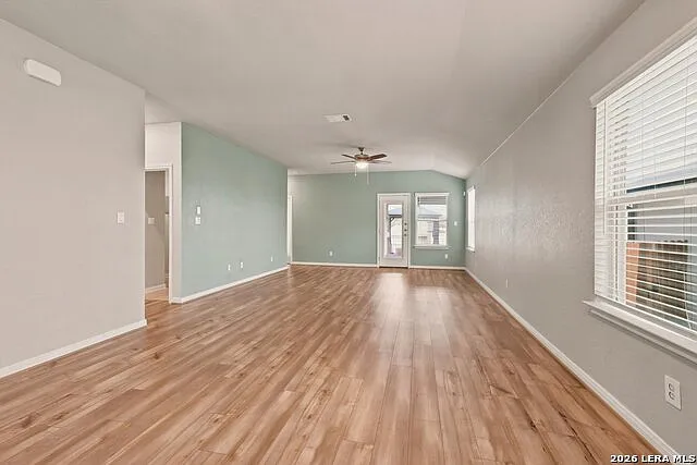 307 Goodfella Ave — Photo 5