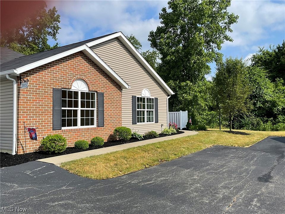 203 Woodbury Glen St CONDO 203, Hartville, OH 44632 Zillow