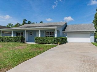 374 Herndon St, Sebastian, FL 32958