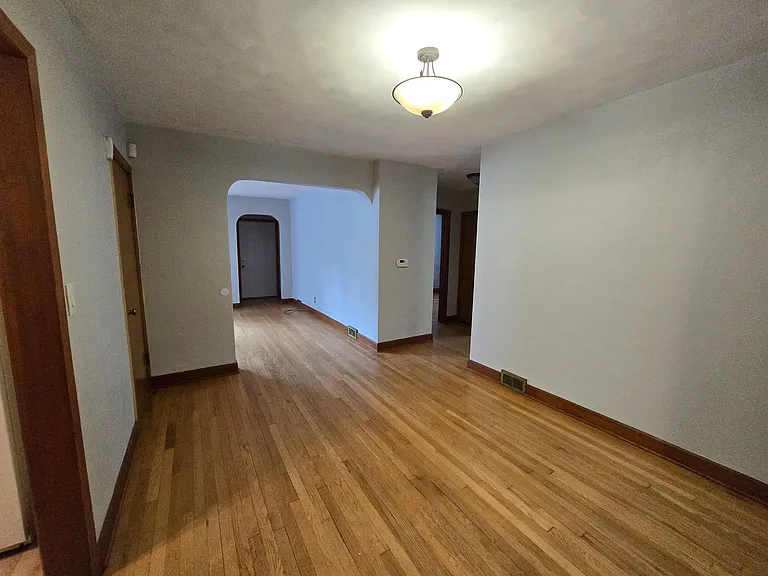 804 W Lombard St — Photo 5
