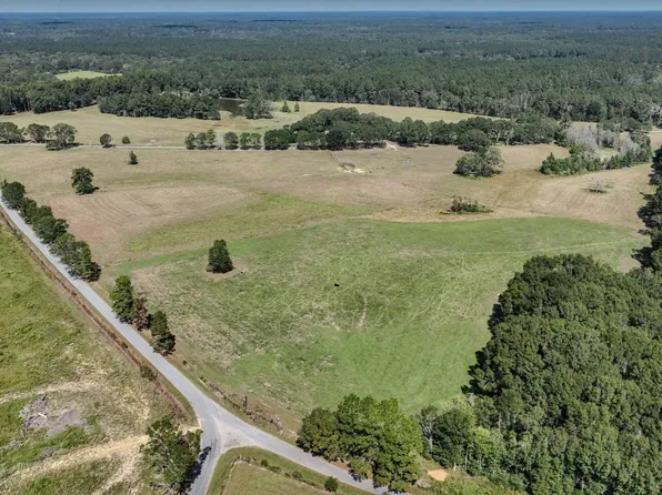 44 Pine Lane Ranch Rd, Laurel, MS 39443