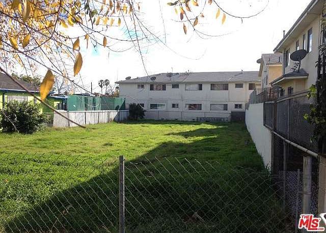 1st image of 5266 Fountain Ave