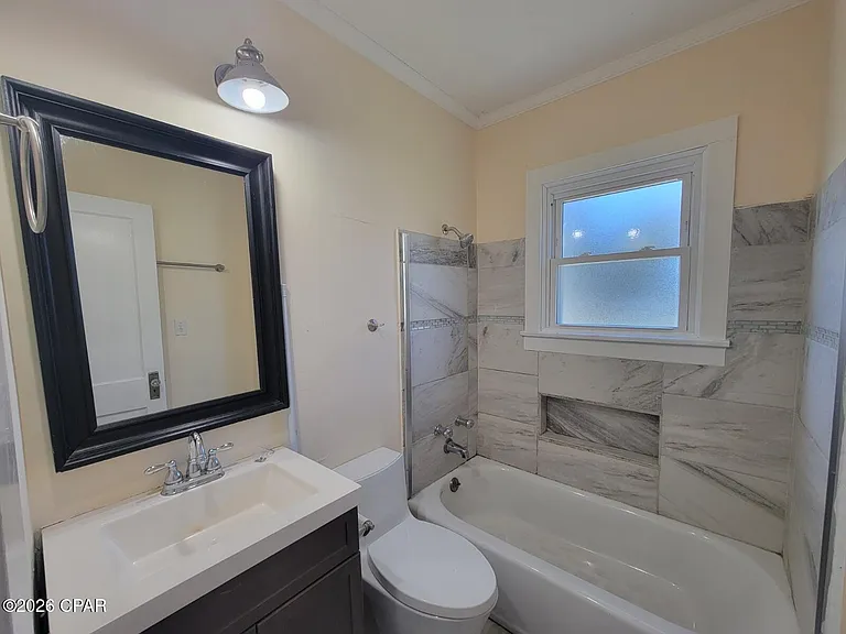 131 Allen Ave — Photo 14