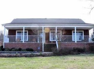 3140 Burgess Gower Rd, Cedar Hill, TN 37032