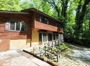 2600 E Fork Rd, Brevard, NC 28712