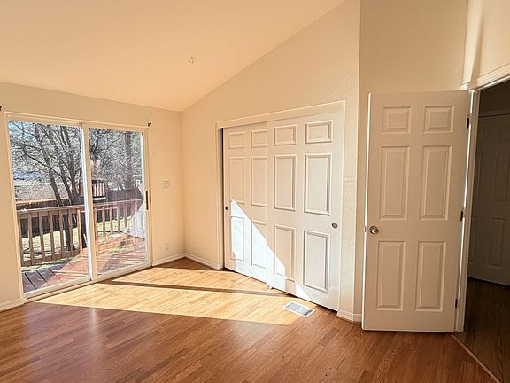 2nd image of 25679 Alderwood St #25679A