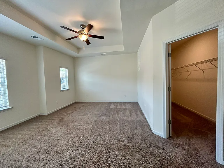 194 Bryon Ln — Photo 23