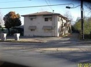 2071 East St, Redding, CA 96001