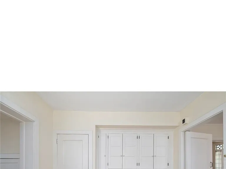 4208 Parkman Ave — Photo 9