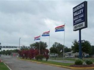 8622 S Zarzamora St, San Antonio, TX 78224