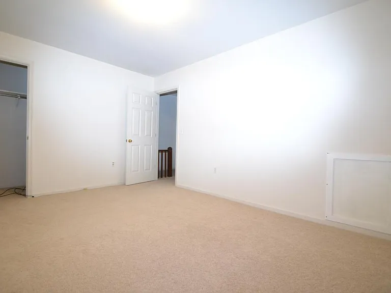 700 Rife Rd #11F — Photo 9