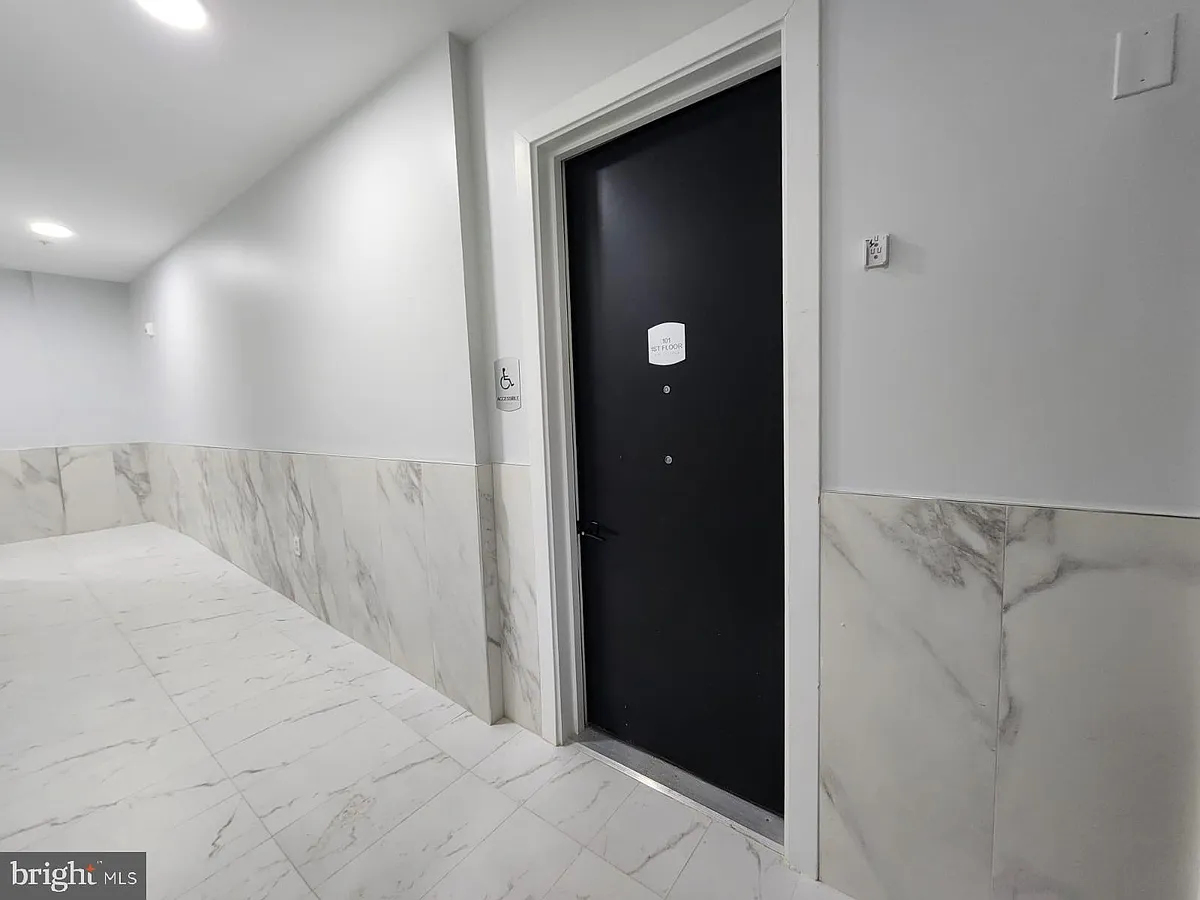 Building Photo - 4905 Georgia Ave NW #105