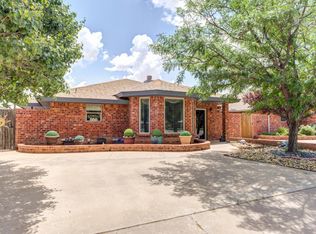 309 Flint Ave, Levelland, TX 79336