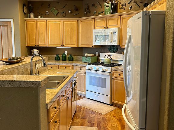 5th image of 5460 Spanish Moss Dr