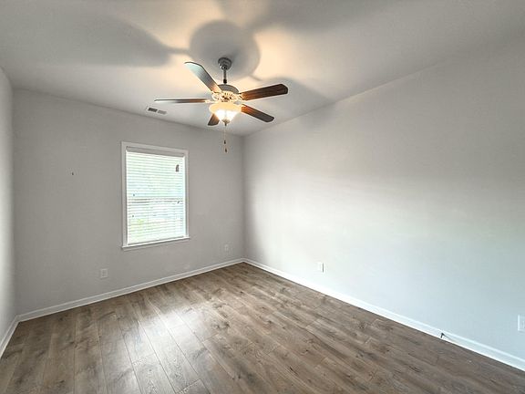 2nd image of 108 Kahlers Way
